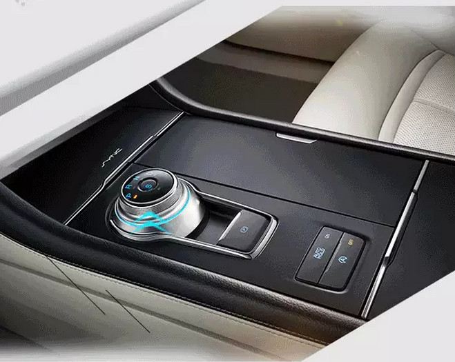 G20峰會開幕 福特金牛座尊崇領(lǐng)馭 G20峰會開幕 福特金牛座尊崇領(lǐng)馭