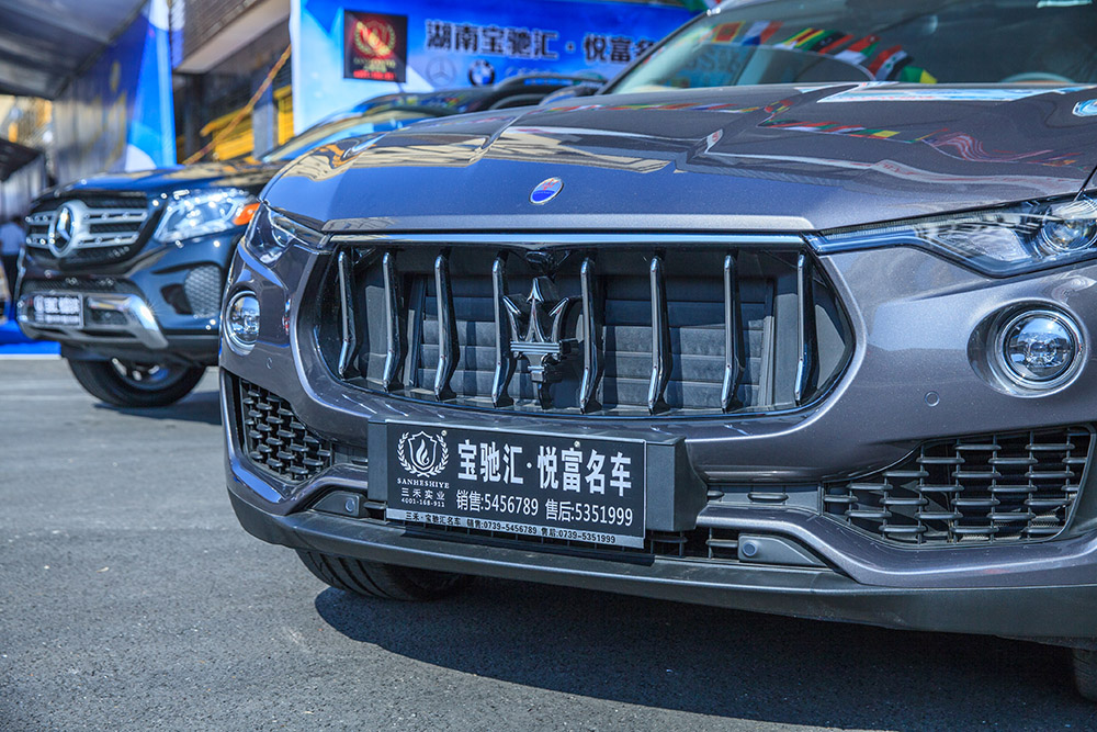 【車展第一天】遇到那個TA，放棄蘋果8......