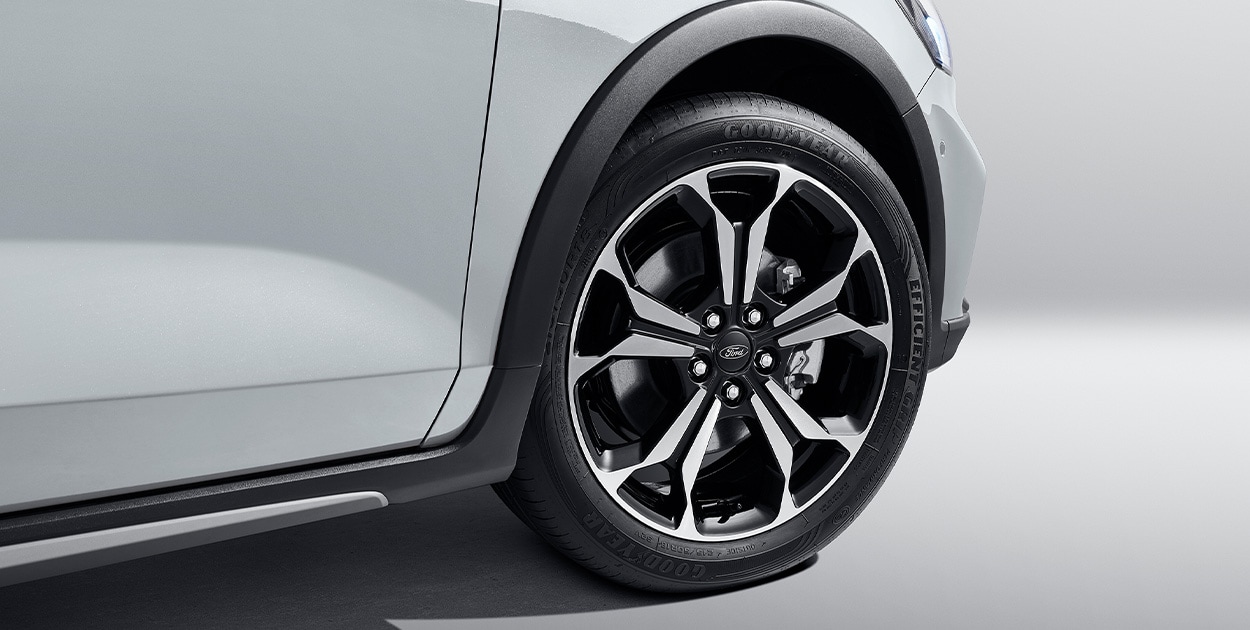 全新?？怂笰CTIVE - 城市新銳SUV 銳意登場