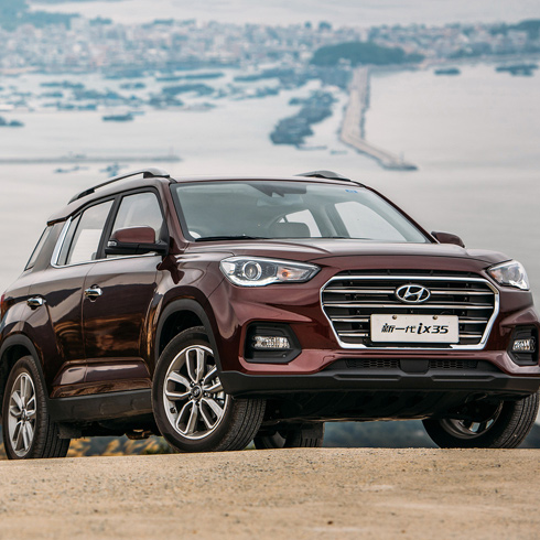 ix35 2018款 2.0L 手動(dòng)兩驅(qū)智勇·暢質(zhì)版