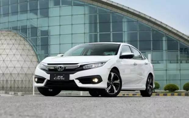 養(yǎng)眼+給力，第十代CIVIC（思域）才是年輕人標(biāo)配