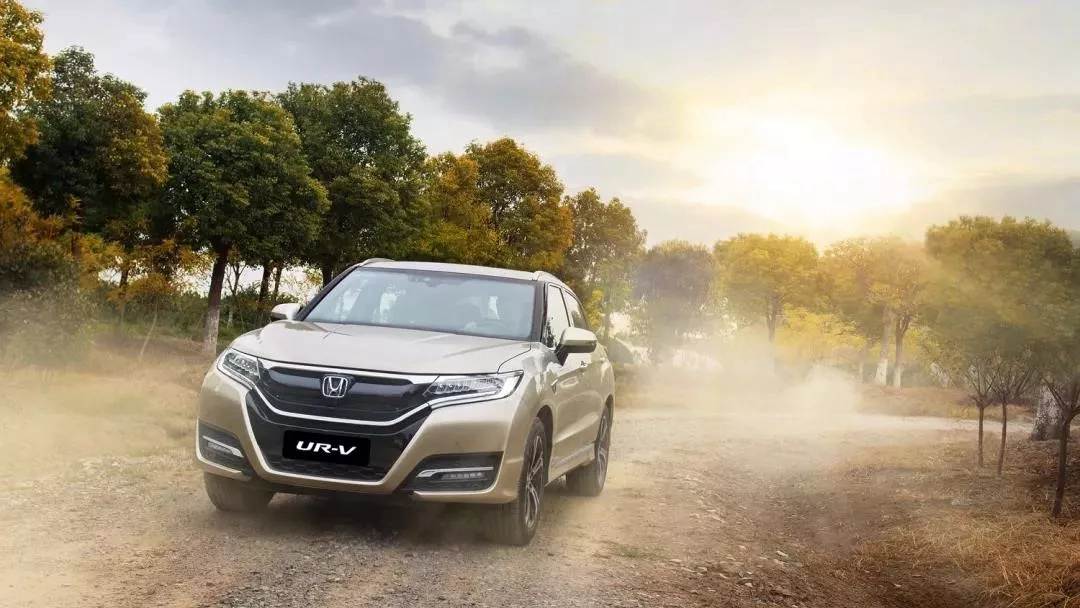 五一玩的有點(diǎn)大 大家一起去happy！