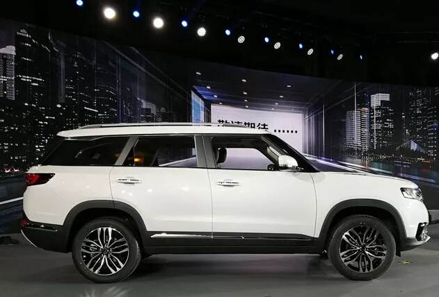 8.79萬(wàn)起霸氣的外觀昌河Q7，你會(huì)選擇？