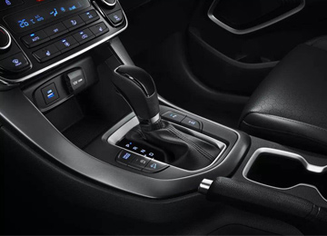 汽車檔位上的“＋”與“－”該怎么用？