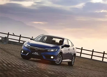 第十代CIVIC（思域）：“我言秋日勝春朝”！