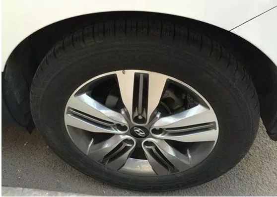 元旦小長假自駕出游，請務(wù)必做好這幾件事