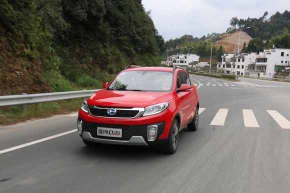 車窗怎么開(kāi)省油又涼快？這些竅門(mén)送你秀操作！