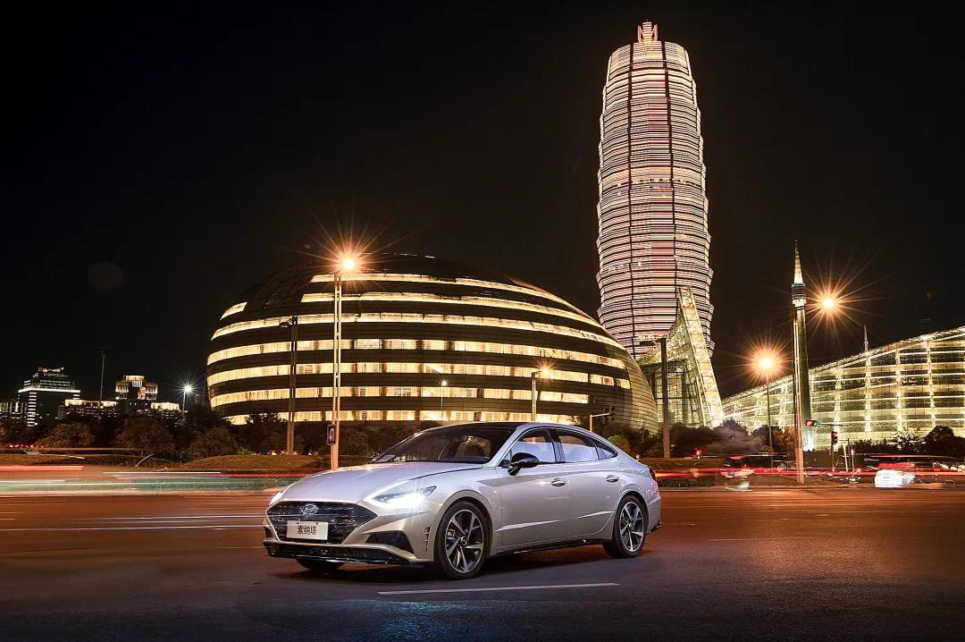 索薦不凡，推薦購車禮遇升級