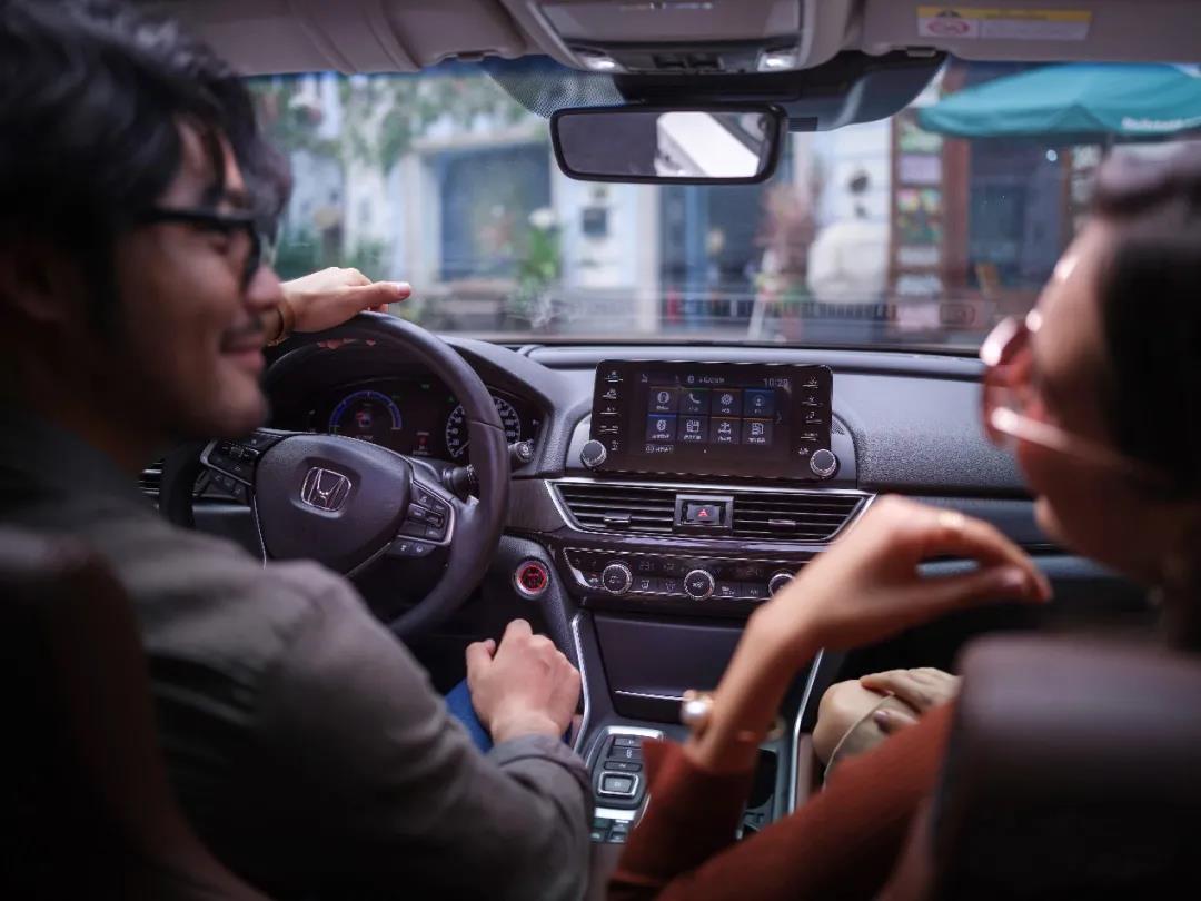 媒體視角 | 那些追求美好生活的新精英為何都選了INSPIRE銳·混動(dòng)？