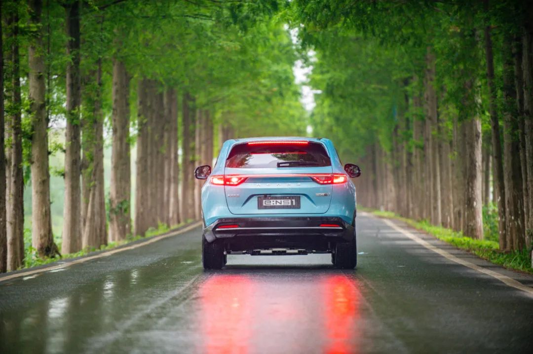 試駕路上的這些美景，我不允許你沒看到！